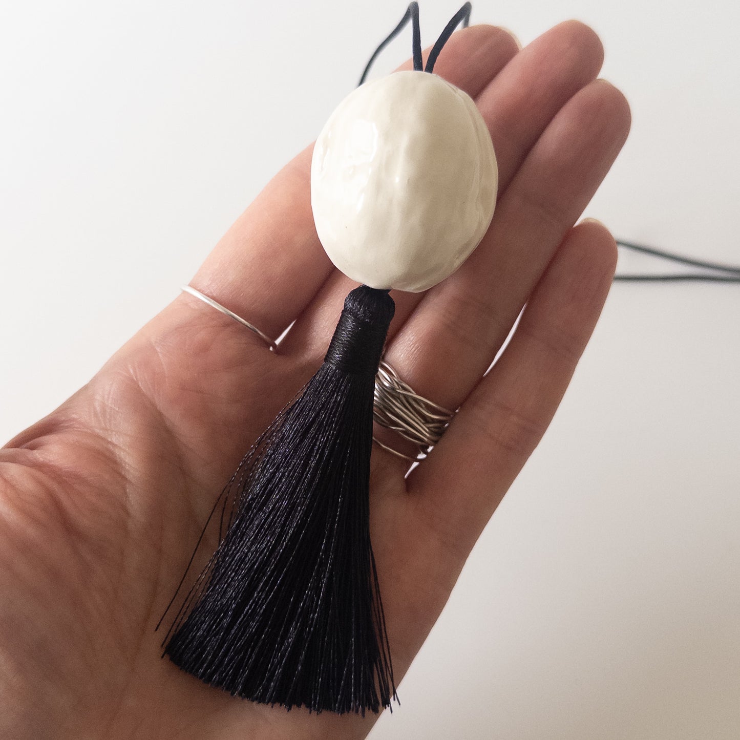 Горішок з китицею