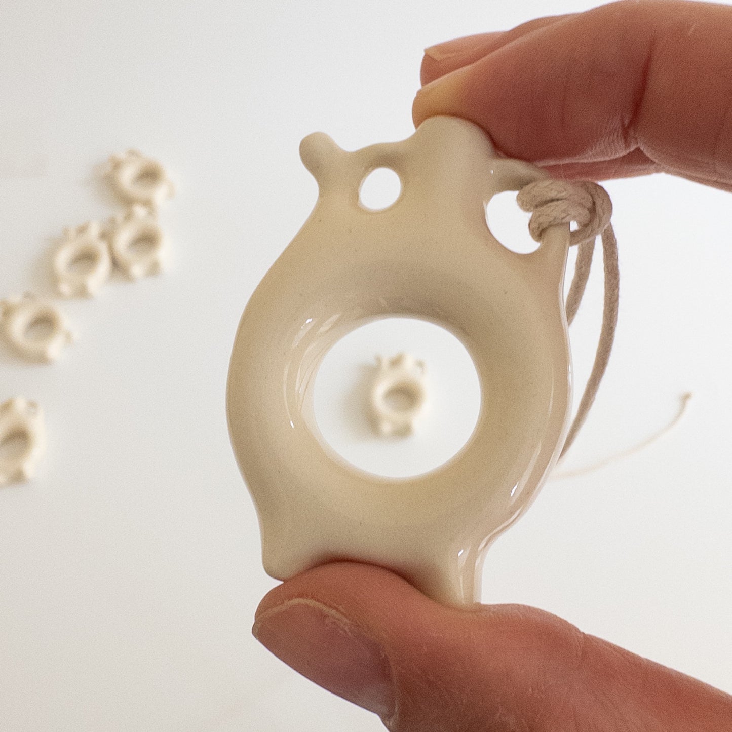 Ceramic pendant Kumanets XL