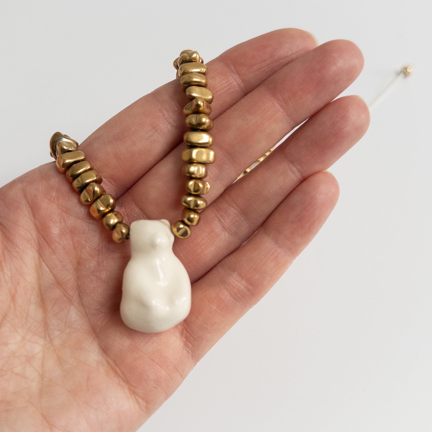 Намисто керамічний Ведмедик + натуральне каміння Гематит