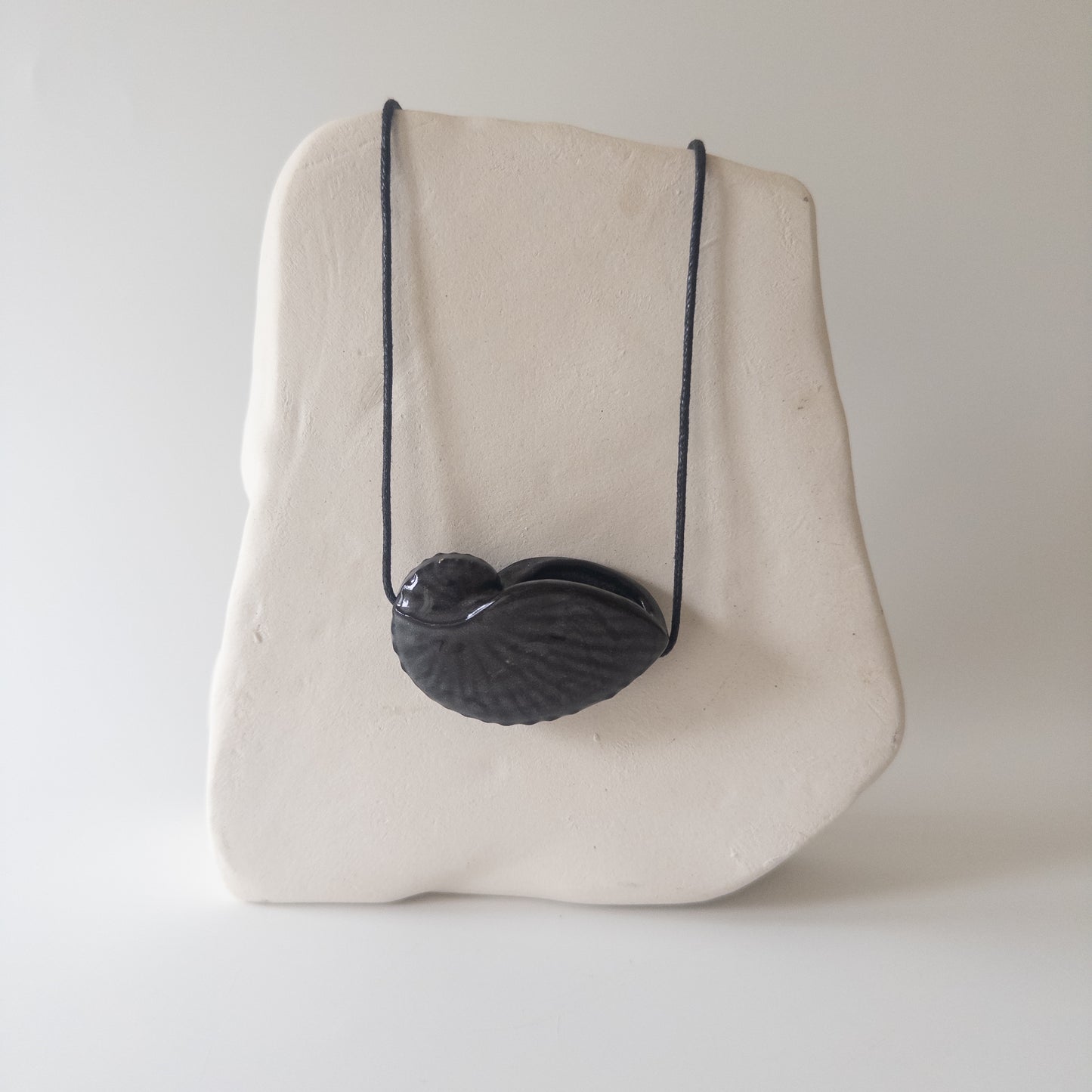 Мушля Октопус (чорна)