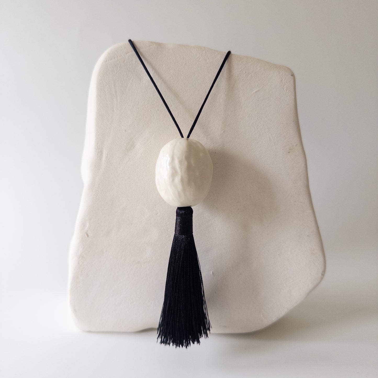 Горішок з китицею