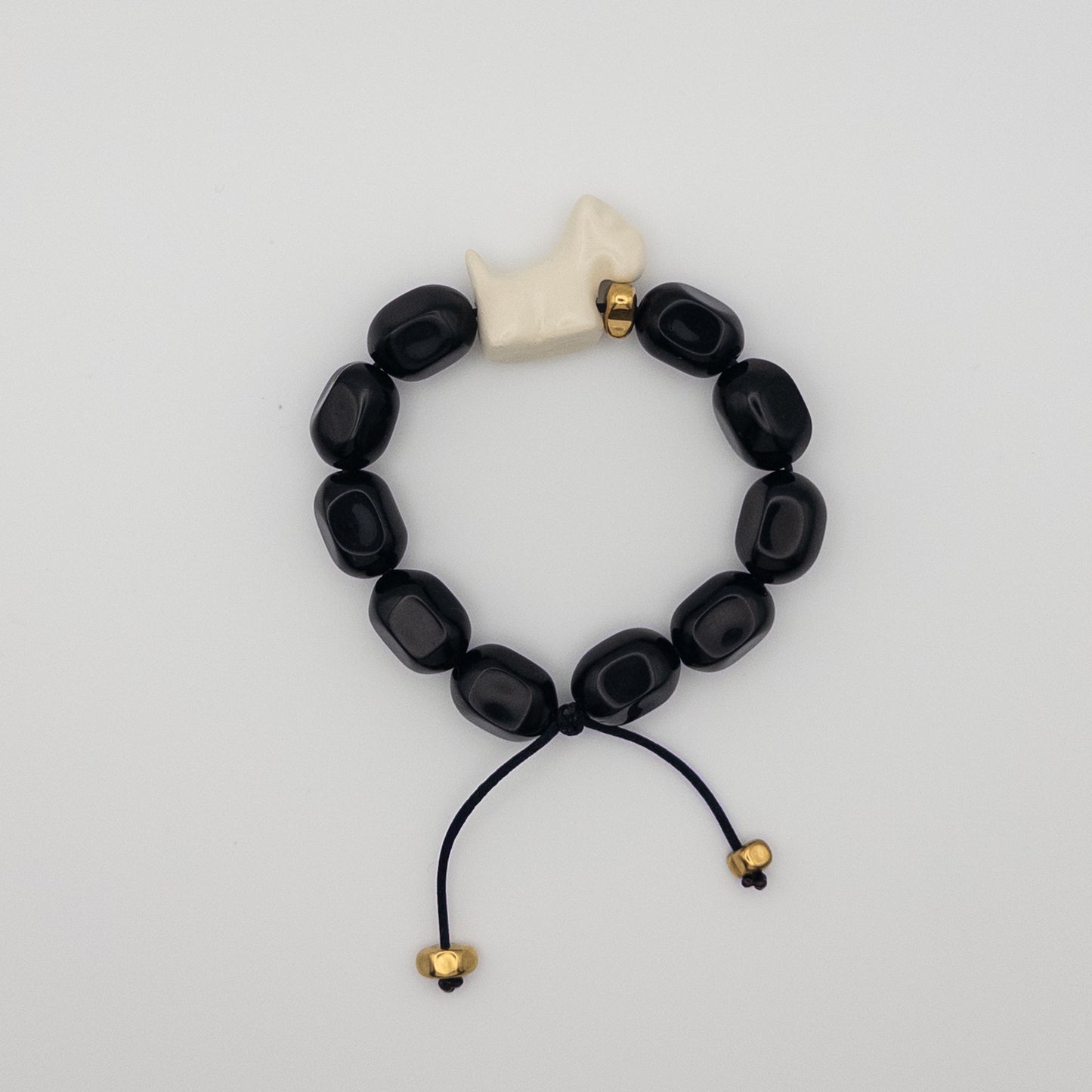 Handmade ceramic bracelet Vesti with natural stones