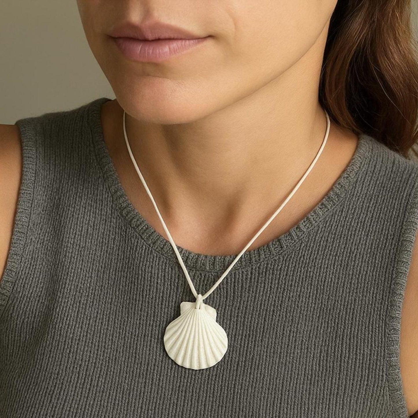 Мушля Гребінець міні (біла)