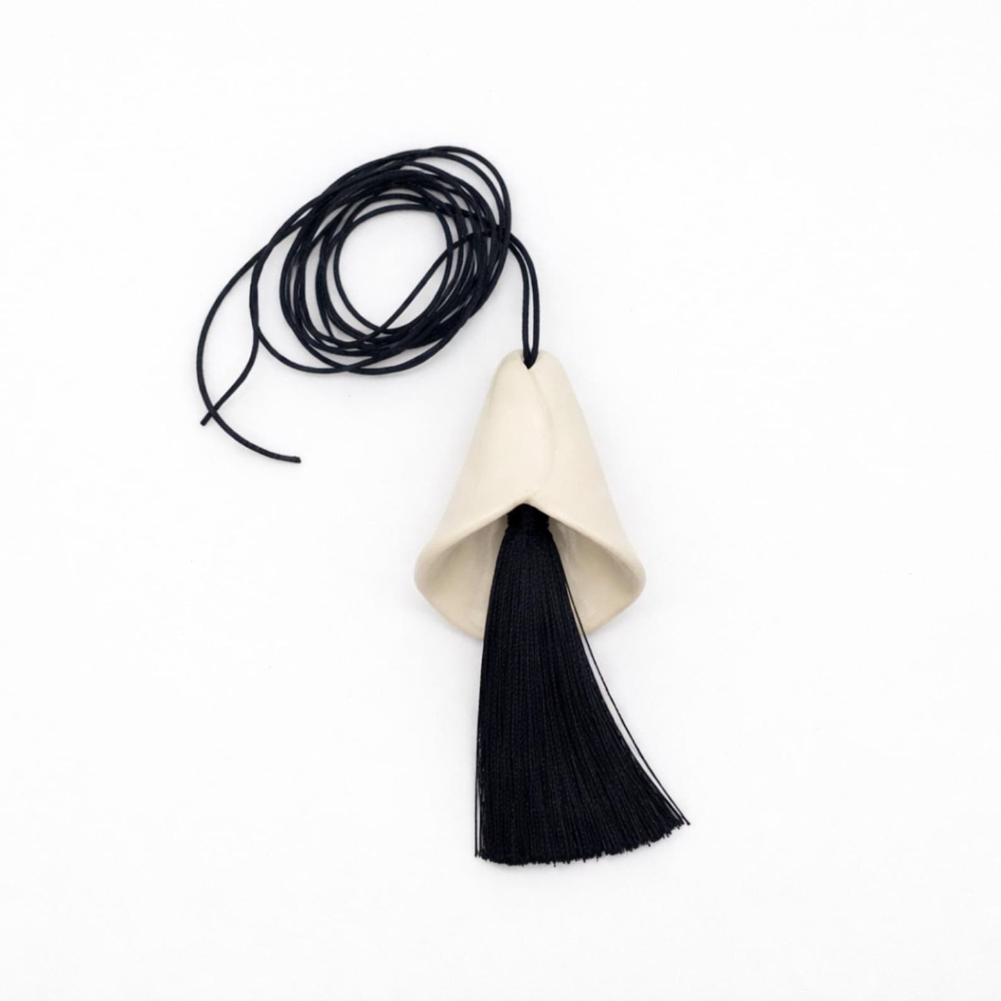 Calla lily with a tassel